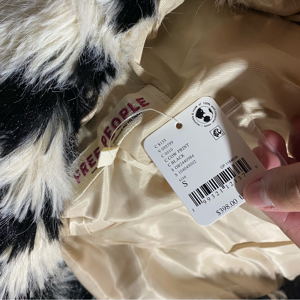 Free‎ People Jade Spotted Faux Fur Coat Small Cream Black Shaggy - Picture 9 of 9